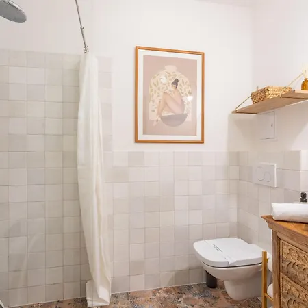 Stilvolle Amelia In By Interhome Lejlighed